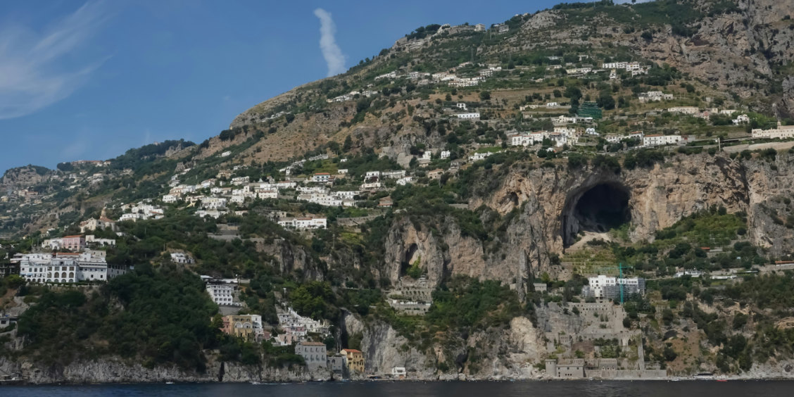 Le centre de Conca dei Marini